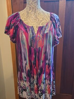 ONE WORLD L Multi-Color Short Sleeve Tunic with Rhinestones